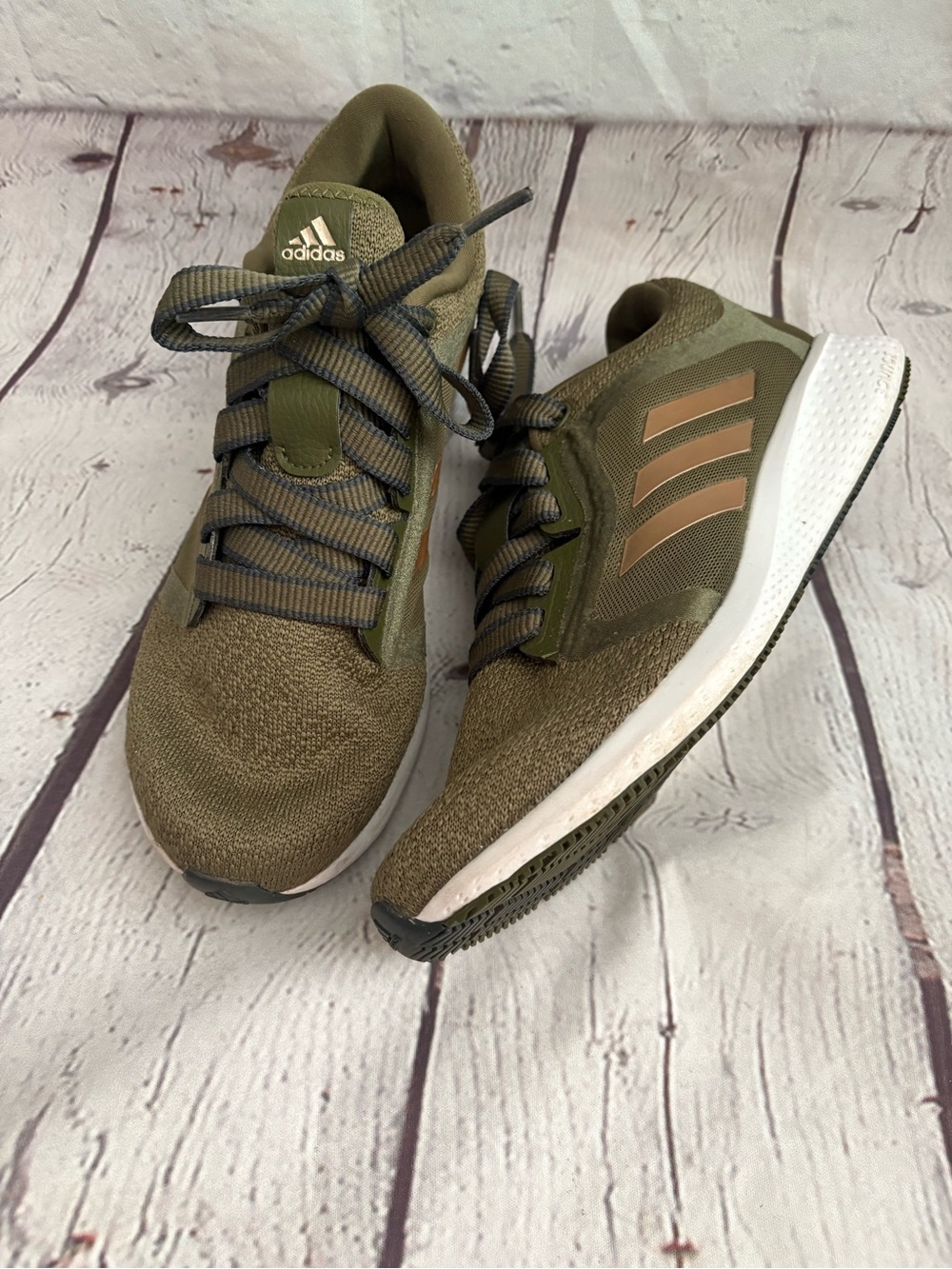 Adidas Edge Lux4 Prime Blue Sneakers in focus olive and copper metallic size 8.5